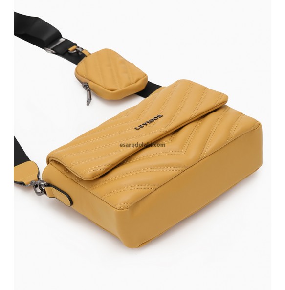 Levidor Bozuk Para Bölmeli Çapraz Askılı Kapitone Çanta LVSS 2291053 C090