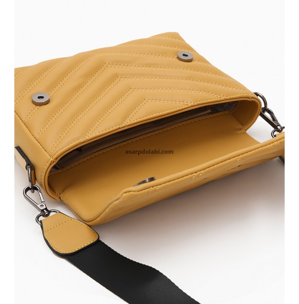 Levidor Bozuk Para Bölmeli Çapraz Askılı Kapitone Çanta LVSS 2291053 C090